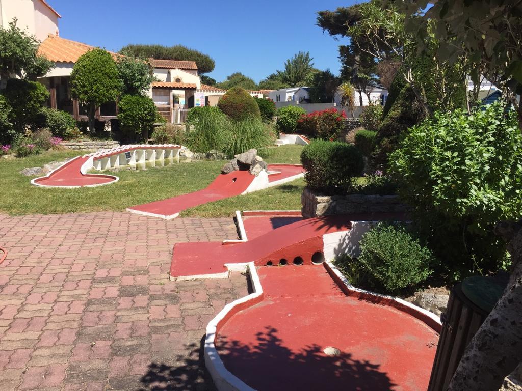 Camping Barataud Saint-Denis-dʼOléron Kültér fotó