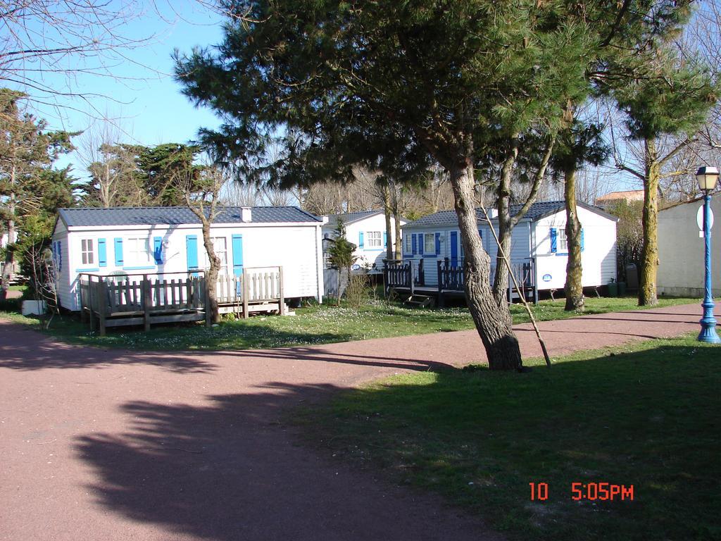 Camping Barataud Saint-Denis-dʼOléron Kültér fotó
